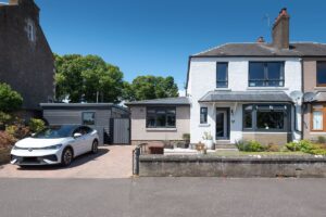 28 Kerrington Crescent, Broughty Ferry, DD5 2TN